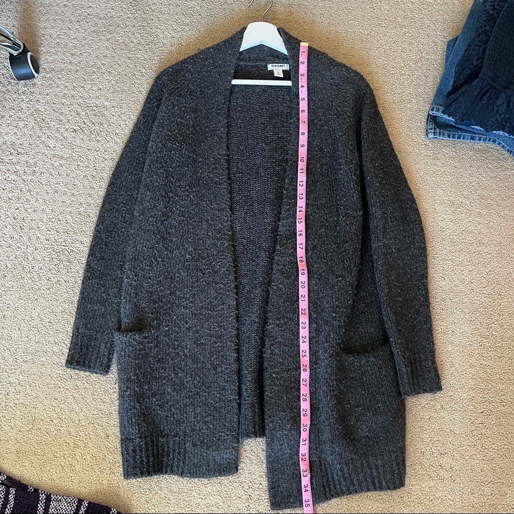 Old nave long sweater